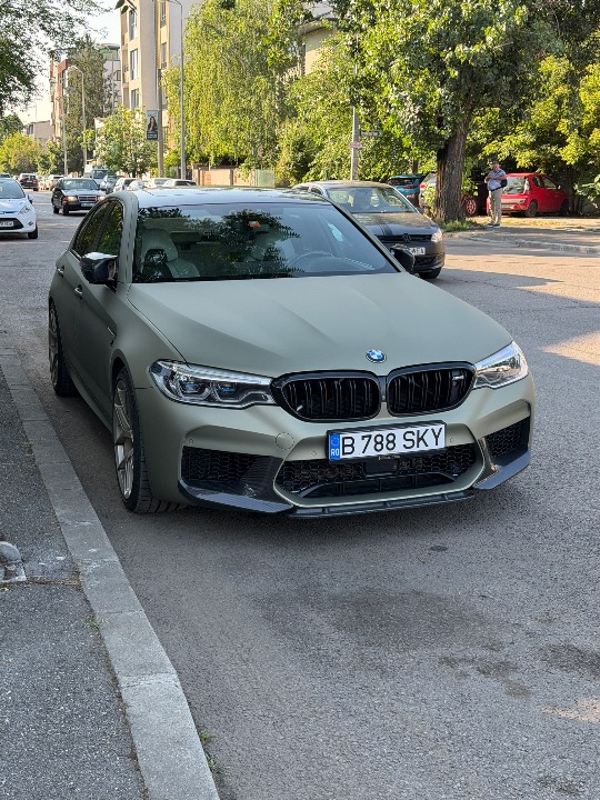 BMW M5 2